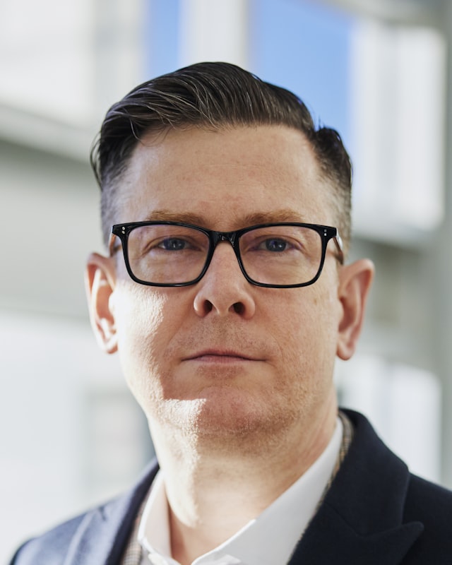 Portrait of Daniel Reyes, Managing Broker