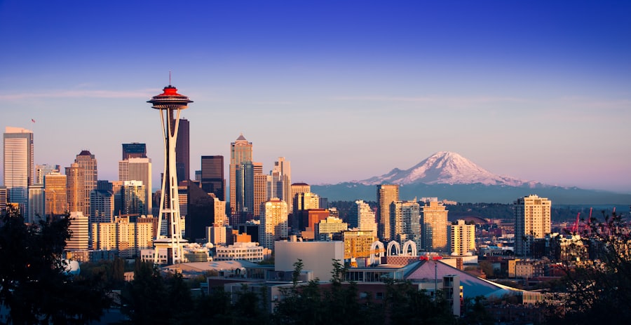 Seattle skyline at sunset with Mount Rainier in the distance